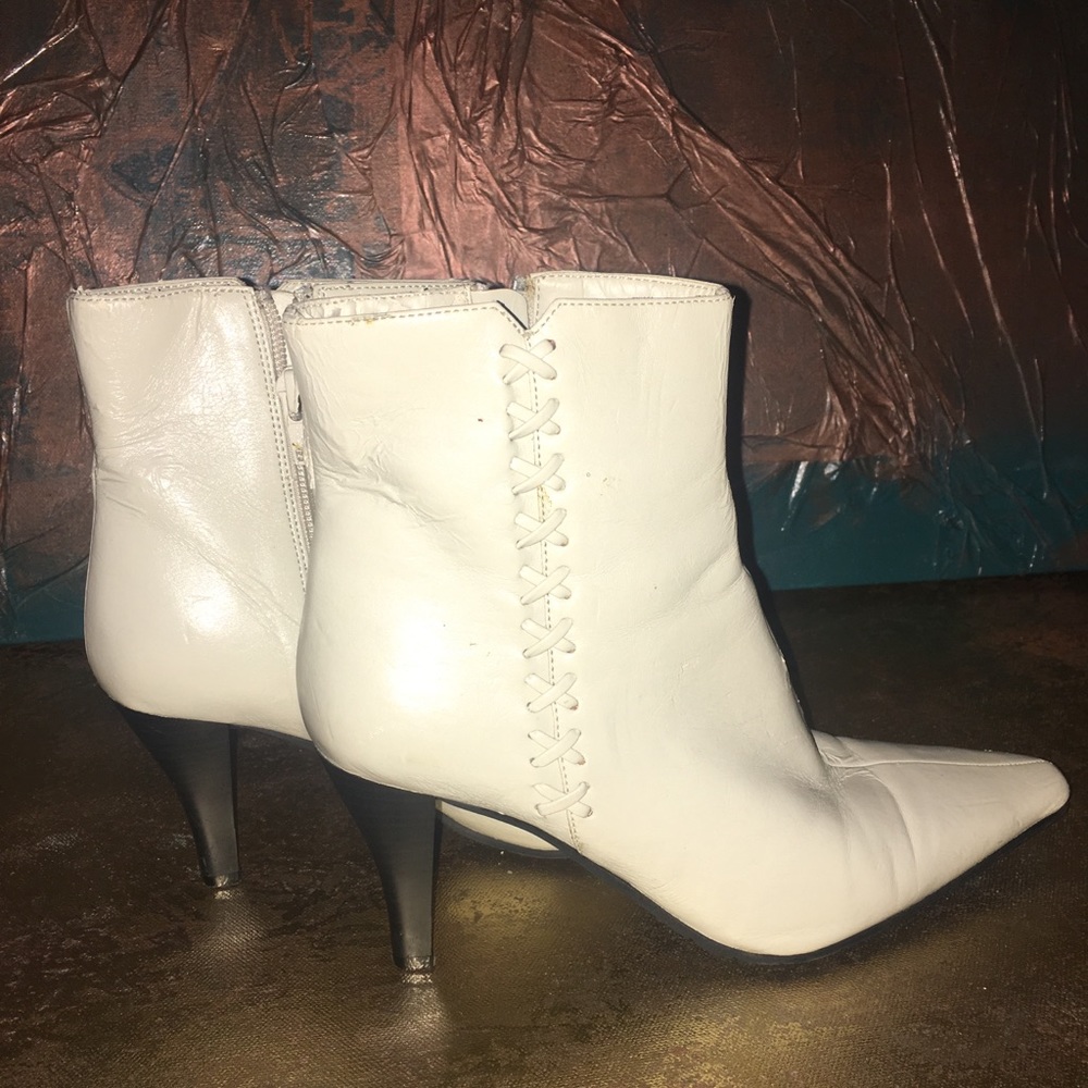 White Criss Cross Style Heeled Boots